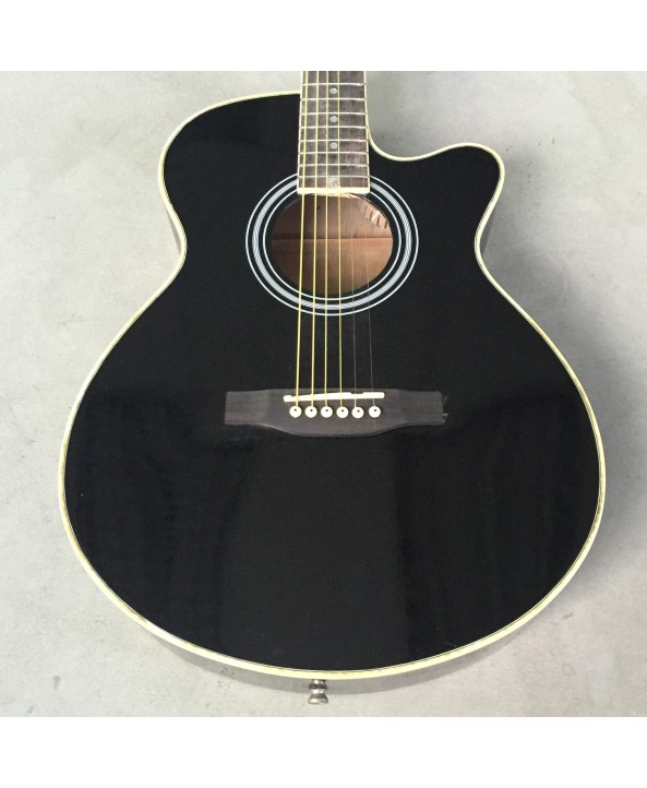 AXE W/CUTAWAY BLACK 40